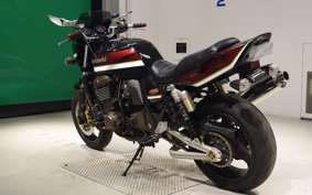 KAWASAKI ZRX1200 R 2002
