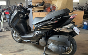YAMAHA MAJESTYS SG28J