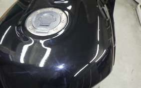 SUZUKI GS1200SS 2002