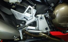 HONDA VFR800F 2019 RC79