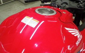 HONDA CBR650R E-Clutch 2026 RH17