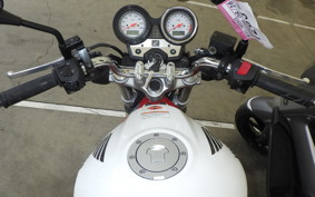 HONDA VTR 250 Gen. 2 2001 MC33