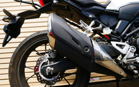 HONDA CB250R MC52