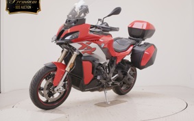 BMW S1000XR 2020