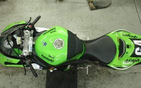 KAWASAKI NINJA ZX-6R