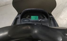 YAMAHA MAJESTY 125 SE27