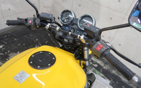 KAWASAKI ZRX1100 2000 ZRT10C