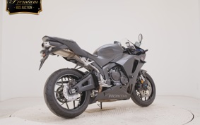 HONDA CBR600RR 2025 PC40