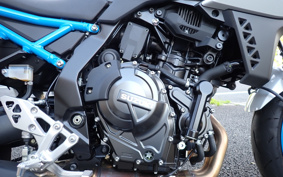 SUZUKI GSX-8S 2023 EM1AA