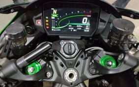 KAWASAKI  NINJA H2 SX 2022 ZXT02P