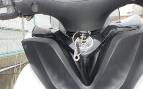 YAMAHA TRICITY 125 SE82J