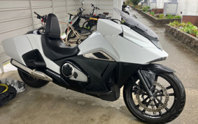 HONDA NM4 VULTUS -02 2015 RC82