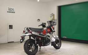 HONDA DAX 125 2022 JB04