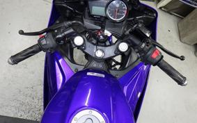YAMAHA YZF-R15 2012