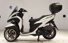 YAMAHA TRICITY 125 SE82J