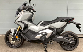 HONDA X-ADV 750 2024 RH10