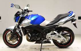 SUZUKI GSR 400 A 2009 GK7EA