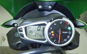 TRIUMPH STREET TRIPLE 85 2013