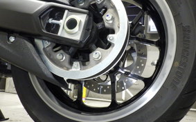 YAMAHA T-MAX 560 T 2025 SJ21J