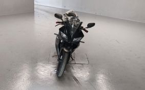 YAMAHA YZF-R125 RE06