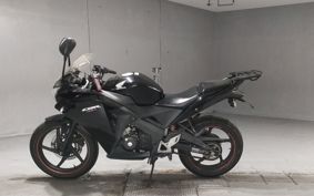 HONDA CBR125R JC50