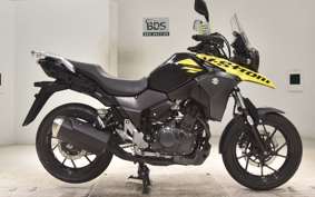 SUZUKI Vｽﾄﾛｰﾑ250A 2012