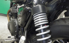 TRIUMPH STREET TWIN 2023