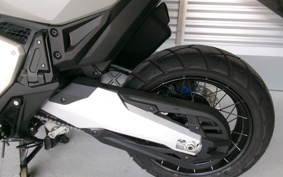 HONDA X-ADV 750 2025 RH21