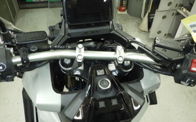 HONDA X-ADV 750 2025 RH21