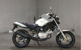 HONDA VTR 250 MC33