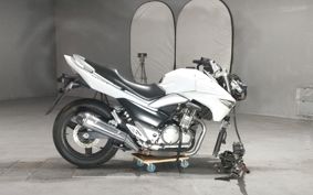 SUZUKI GSR250 GJ55D