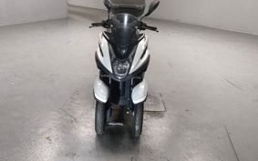 YAMAHA TRICITY 125 SE82J