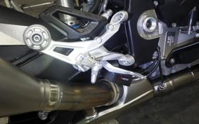 BMW M1000RR 2025