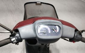 YAMAHA JOG POCHE SA08J