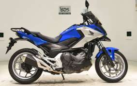 HONDA NC750X D 2016 RC90
