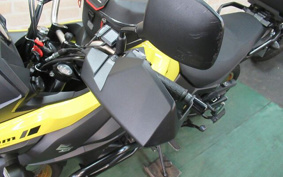 SUZUKI DL650 ( V-Strom 650 ) ABS 2020 C733A