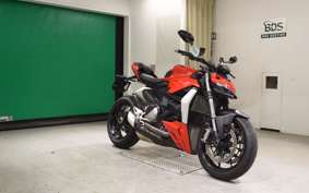 DUCATI STREETFIGHTER V2 2023