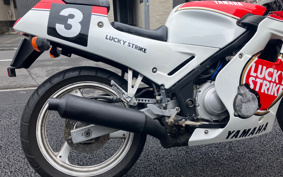 YAMAHA FZR250 2KR