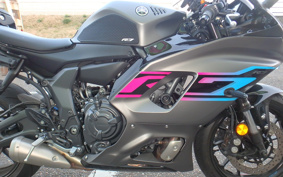 YAMAHA YZF-R7 2024 RM39J