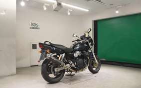 SUZUKI INAZUMA 750 (GSX750) 2000