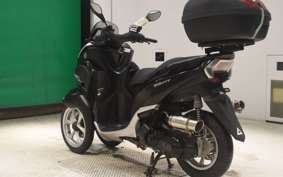 YAMAHA TRICITY 125 A SE82J