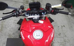 DUCATI STREETFIGHTER V4 S 2023