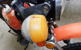 SUZUKI CM75 CM75