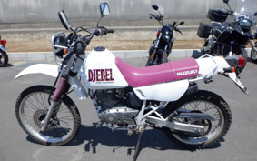 SUZUKI DJEBEL200 SH42A