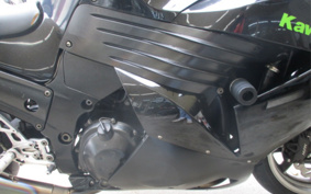 KAWASAKI ZZ1400 NINJA R 2006 ZXT40A