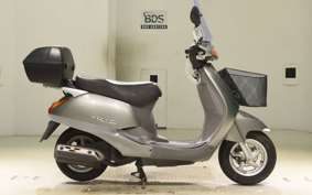 HONDA LEAD 100 2025 JF06