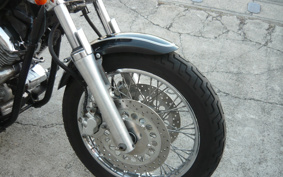YAMAHA DRAGSTAR 1100 2002 VP13J