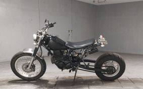 YAMAHA TW225 DG09J