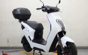 HONDA EM1 e: EF16