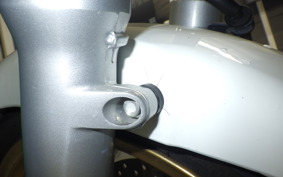 HONDA VTR 250 Gen. 2 2024 MC33